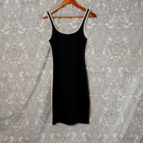 Zara long dress - Picture 3 of 3